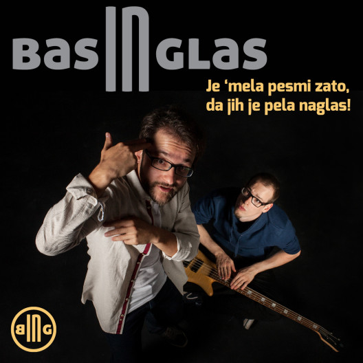 Je 'mela pesmi zato, da jih je pela naglas!