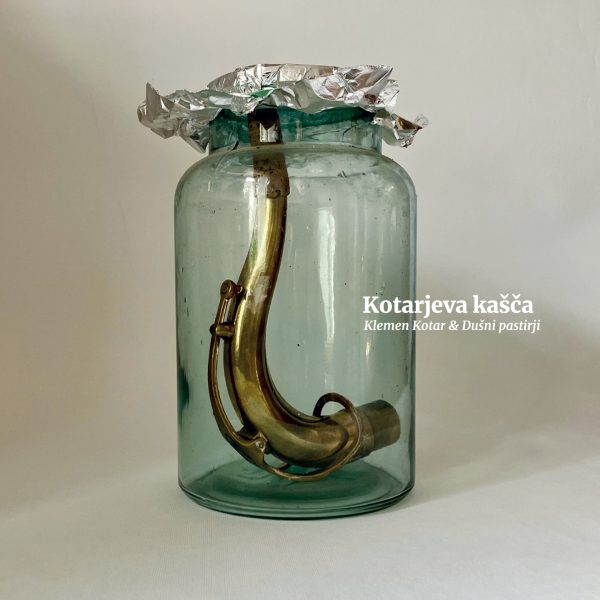 Naslovnica: Kotarjeva kašča